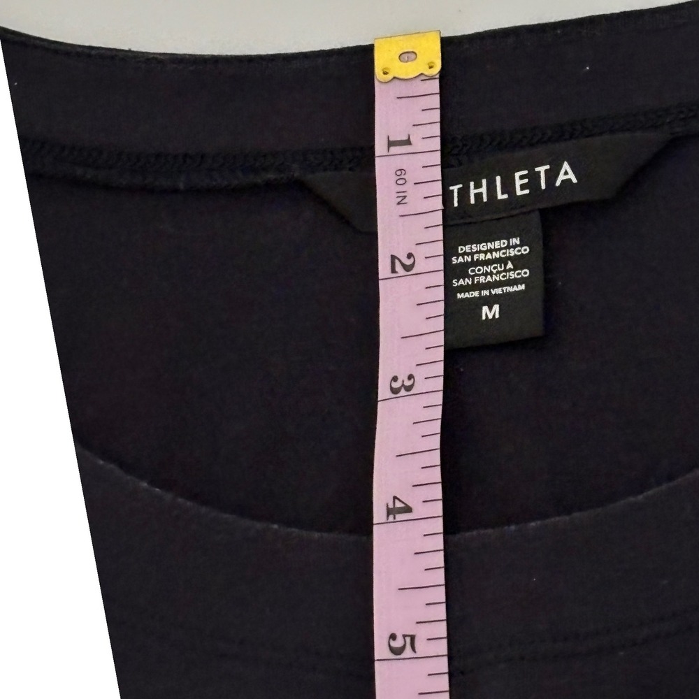 Athleta Sz. M -Black Ruched Side Crossover Tulip Hem Long Sleeve Scoop Neck Top - Picture 7 of 8